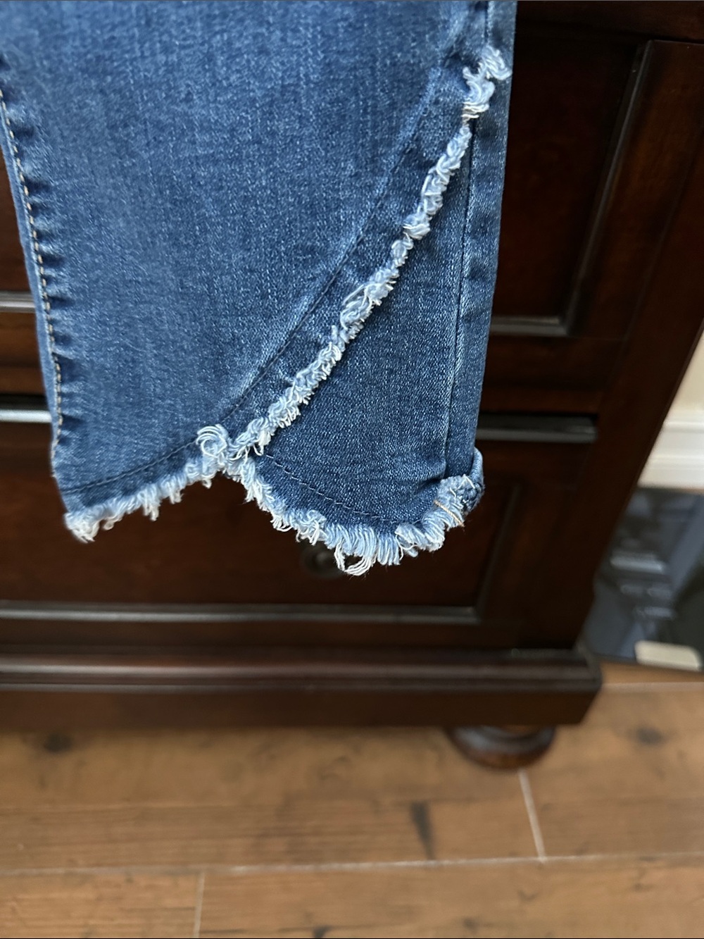 Royalty For Me Cropped Frayed Hem Blue Jeans - Picture 4 of 6